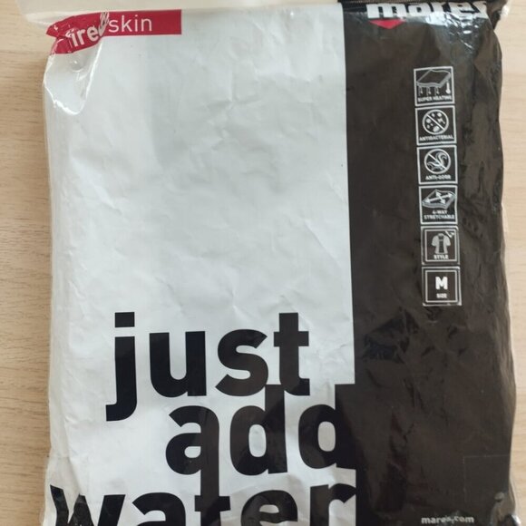 Mares Woman´s Rash Guard - Picture 2 of 4